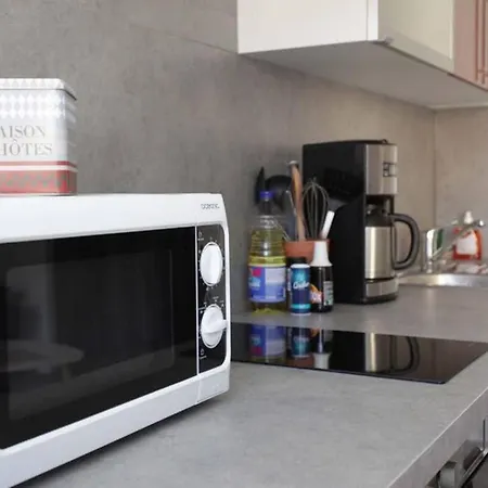 à Ensoleillé Proche Centre Et Apartamento Niza